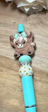 Load image into Gallery viewer, Highland Cow Beaded Pens