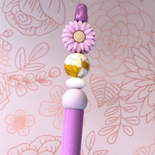 Load image into Gallery viewer, Lavender Flower Pen and Keychain Set
