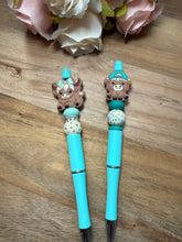 Load image into Gallery viewer, Highland Cow Beaded Pens
